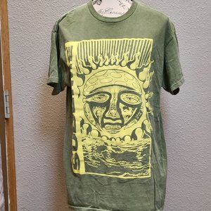 URBAN OUTFITTERS Sublime Women's Green Graphic T-Shirt - Medium